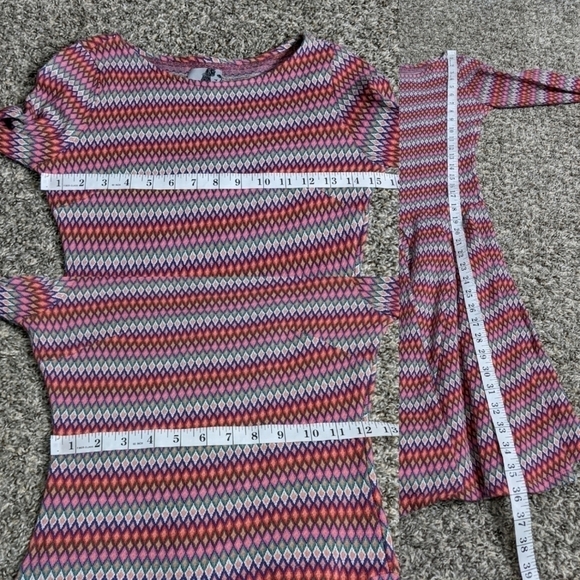✨3/$15 Coconinno pink diamond pattern knit skater dress XS - Picture 7 of 7